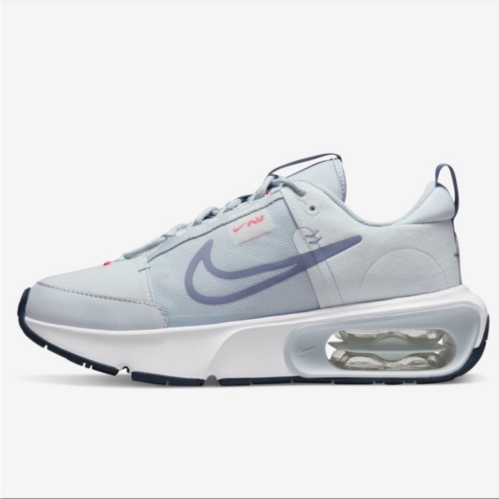 Nike Air Max INTRLK in Light Blue